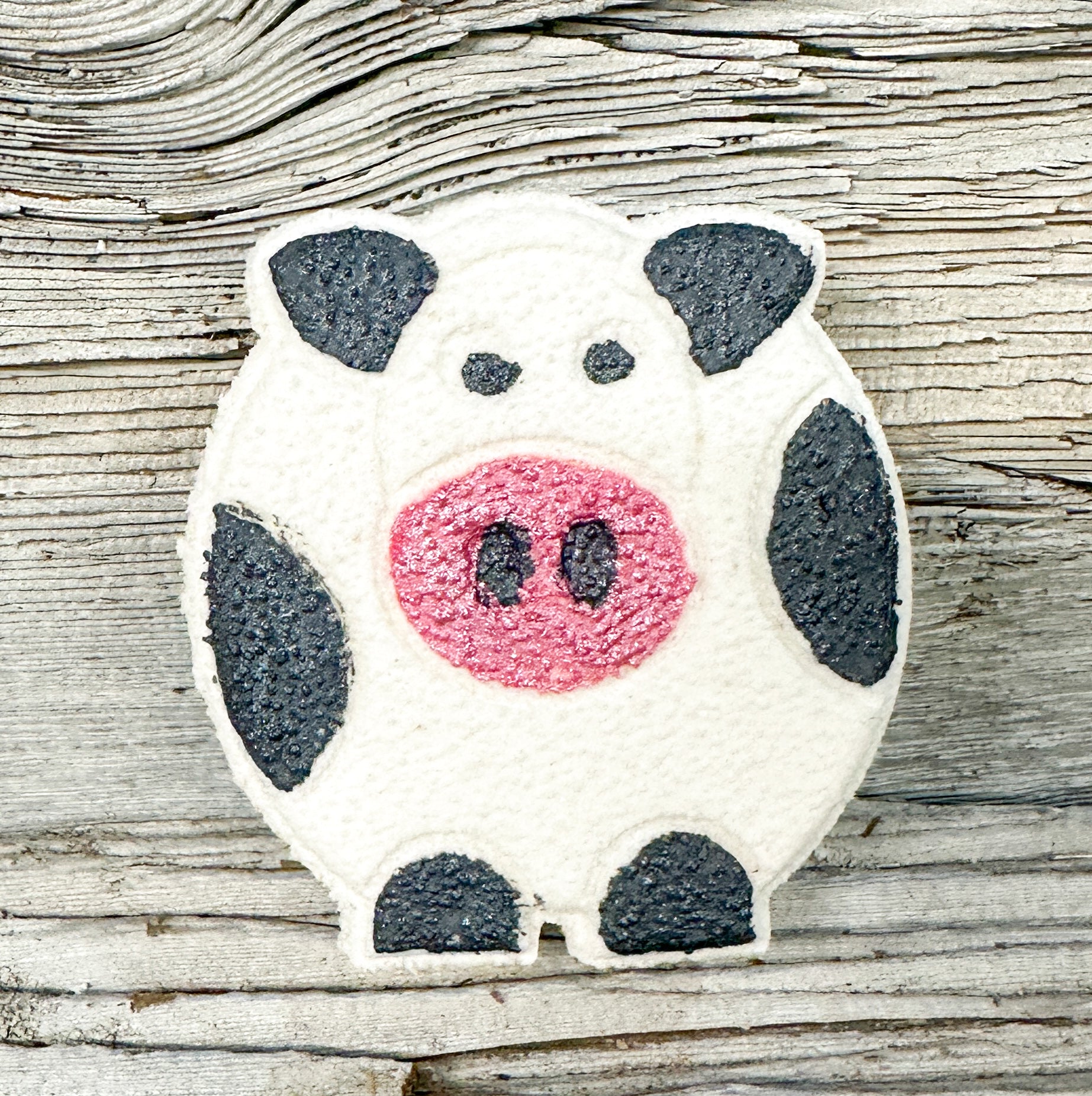 Cow Foaming Bath Bomb