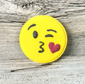 Kissy Face Foaming Bath Bomb