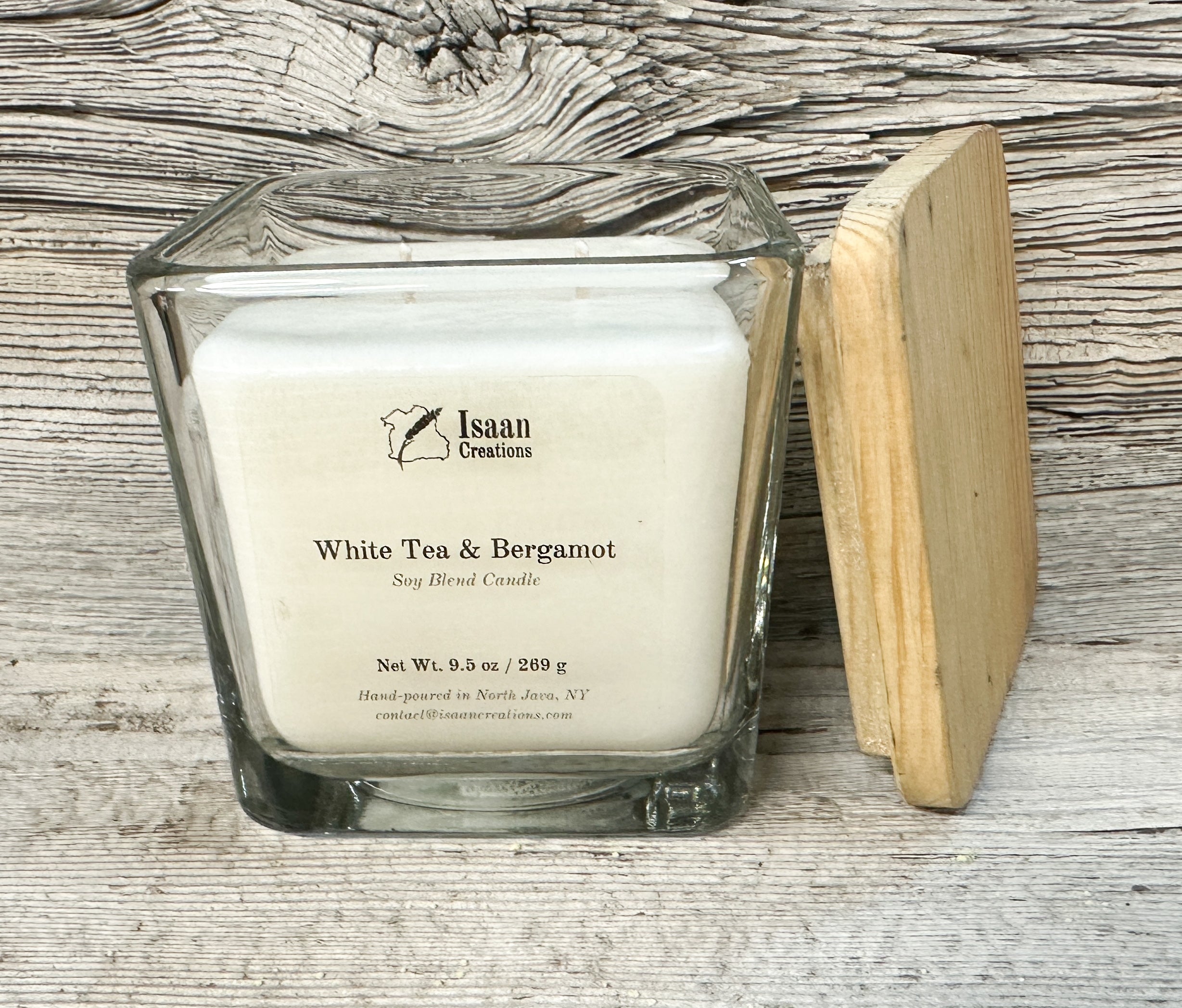 White Tea & Bergamot Candle (9.5 oz)